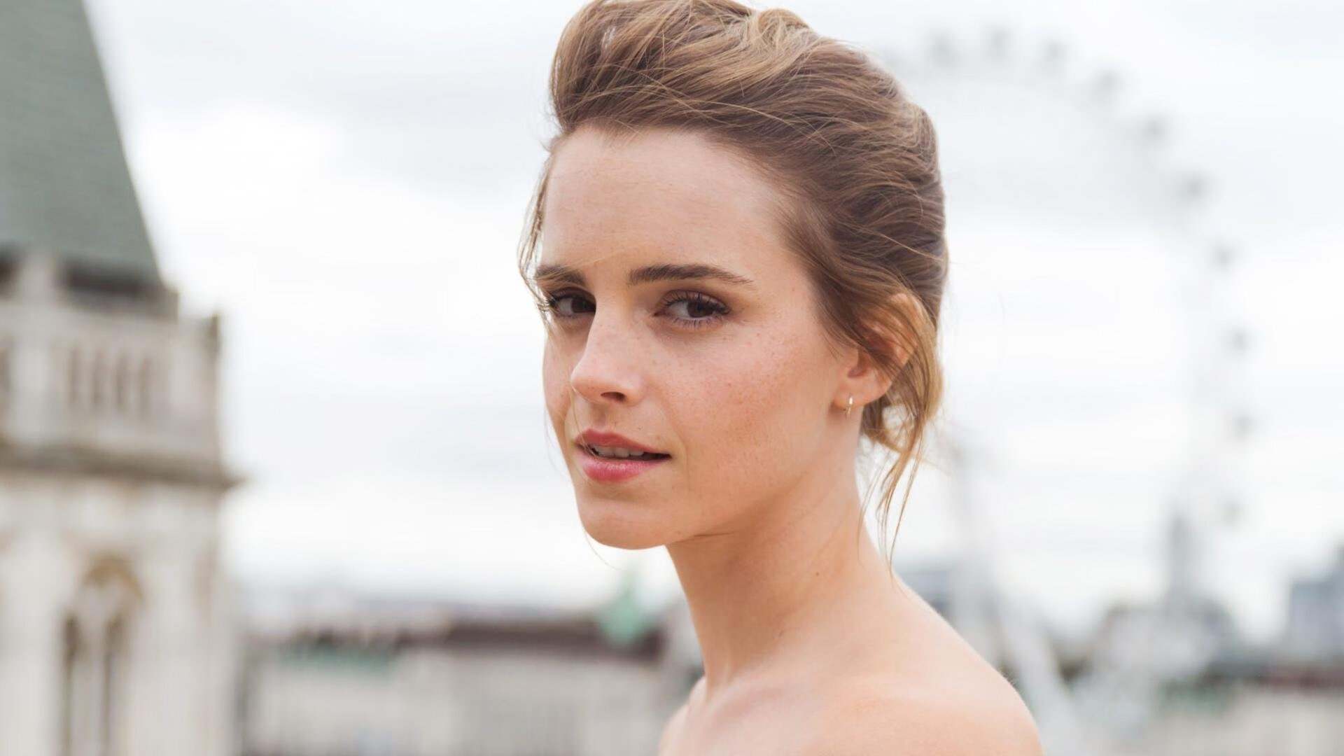 林丹鼓励年轻人坚持体育梦想,林丹说的励志的话